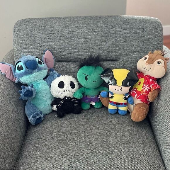 Disney / Marvel collector stuffies inc. Stitch - Picture 1 of 8